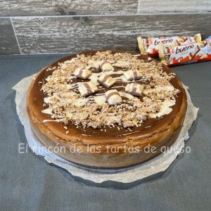 Tarta de queso con Kinder Bueno en El rincón de las tartas de queso